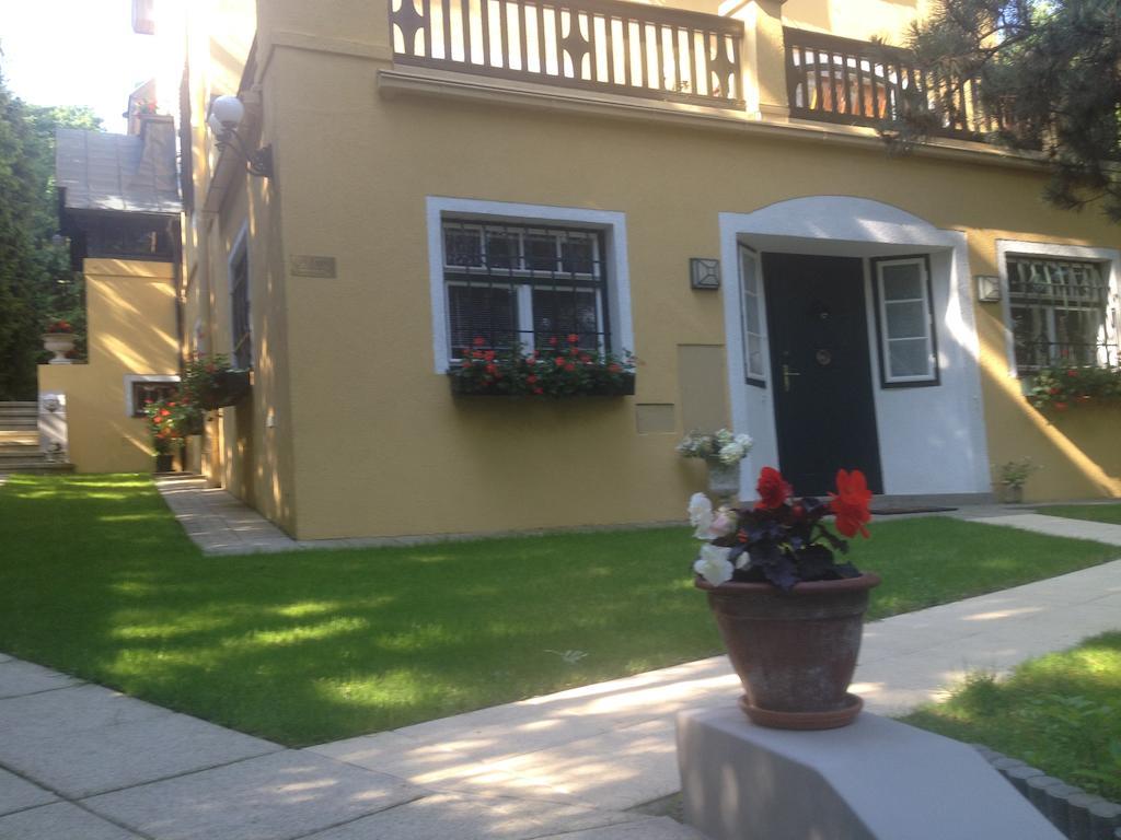 Exquisites Gartenapartment In Eleganter Jugendstilvilla ウィーン エクステリア 写真
