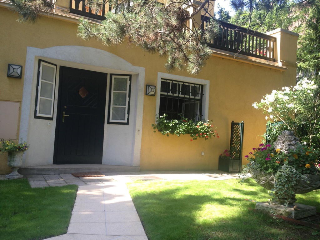 Exquisites Gartenapartment In Eleganter Jugendstilvilla ウィーン エクステリア 写真